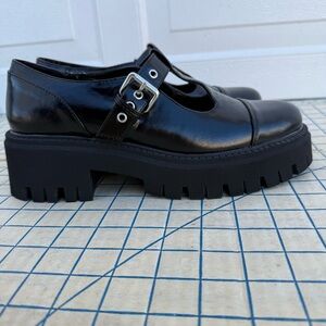 DV by Dolce Vita Black Chunky Mary Jane Platforms Lug Sole Shoes Size 9.5